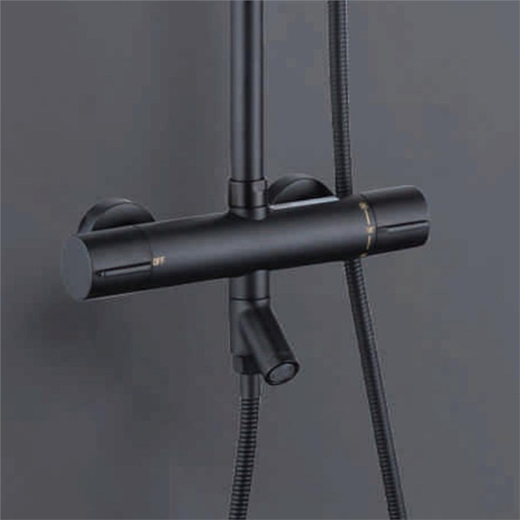 He973626121ea44ca95f952833cd66b71U